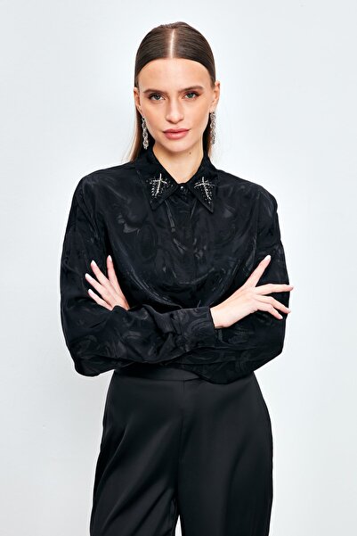 Sateen Cămașă neagră cu accesorii pentru guler cu model