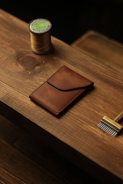 Atölye Çınar Leather Handmade DERİ MİNİMAL MAGSAFE KARTLIK ROSS İSME ÖZEL