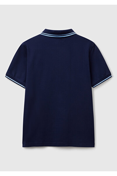 United Colors of Benetton Ανδρικό μπλουζάκι πόλο με μπλέ μανίκια και ριγέ γιακά