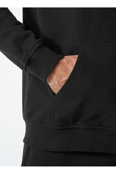 Helly Hansen Μαύρο ανδρικό φούτερ HHA.33977 LOGO HOODIE