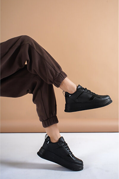 guijarro Black Sneakers High Sole 5 cm Sports Shoes