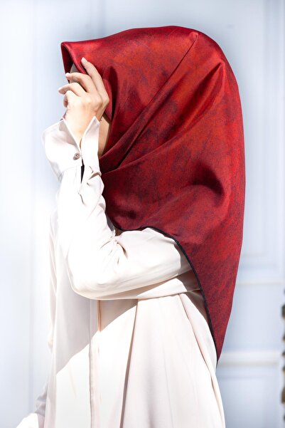 Vissona 100% twill silk texture patterned red colored 90x90 scarf sewing method: hand stitching