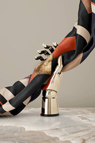 Vissona Twill Silk Tile Beige-Tan Tato 90x90 Σχήμα φύτευσης κασκόλ ραμμένο στο χέρι