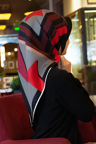 Vissona 100% Twill Silk Geometric Pattern Burgundy - Black Color 90X90 Scarf Planting Shape : Hand Sewn