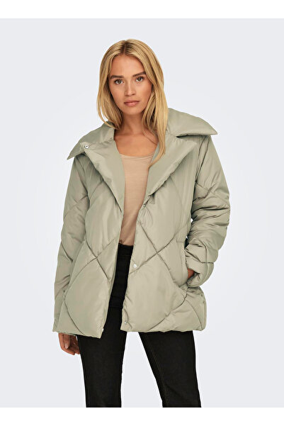 ONLY Yeşil Kadın Mont ONLSUSSI QUILTED PUFFER JACKET OTW