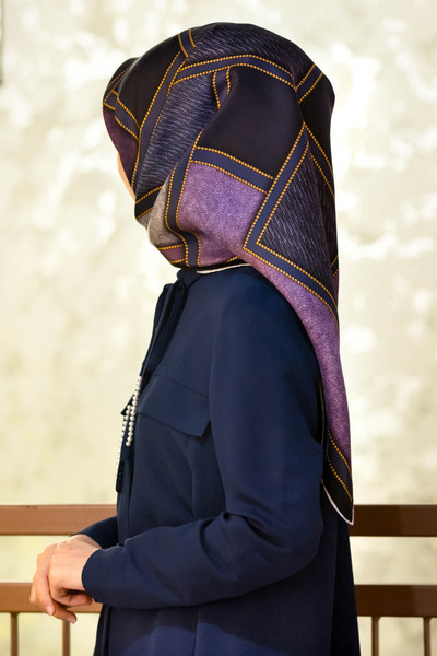 Vissona 100% Twill İpek Gold Detaylı Kare Desenli Lacivert - Mürdüm Renkli 90...