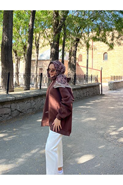 Warga φούτερ με κουκούλα