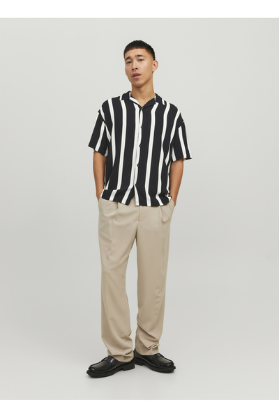 Jack & Jones Normal Siyah Çizgili Erkek Gömlek 12220423_JJEJEFF RESORT STRIPE...