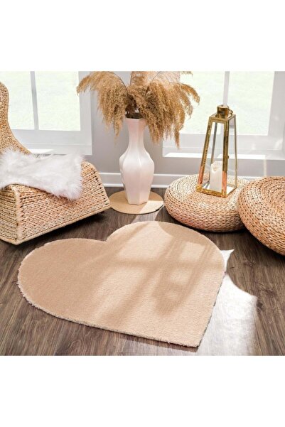 SERİA HALI Kalp Post Peluş Halı Sevgiliye Özel Vizon Kalp Halı