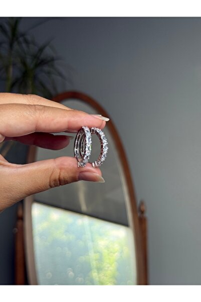 DGK COLLECTİON GÜMÜŞ RENK FULL TAŞLI ZARİF,HİPOALERJENİK A+ KÜPE