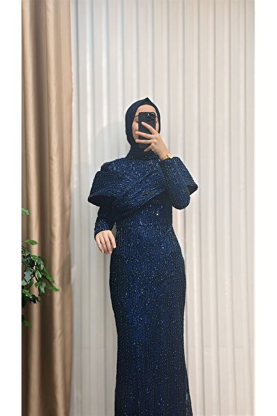 MERVE TESETTÜR Pullu Ve İncili Tasarım Abiye