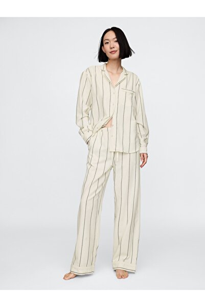 GAP Kadın Beyaz Desenli Flannel Pijama Takımı