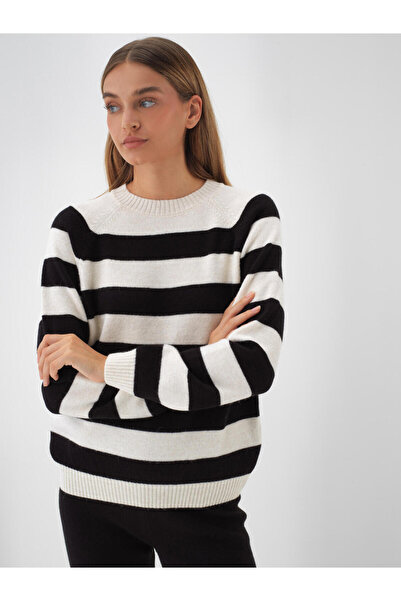 Xint Kadın Siyah Yünlü Çizgili Kazak