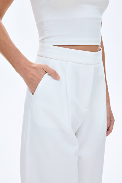 Quzu Bol Paça Kumaş Pantolon Ekru