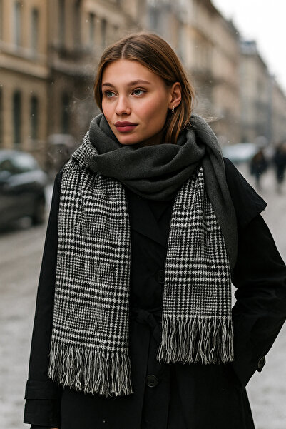 Luminos Butik Χειμερινό κασκόλ με καρό ανθρακί - Σχεδιασμένο με κομψότητα και ζεστασιά Sal1212