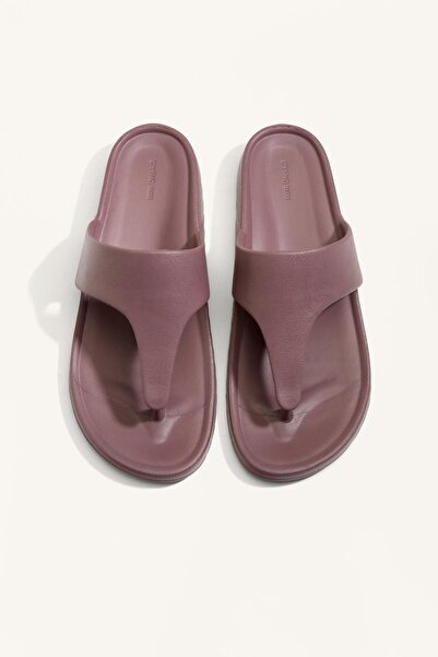 Oysho T-cut beach sandals