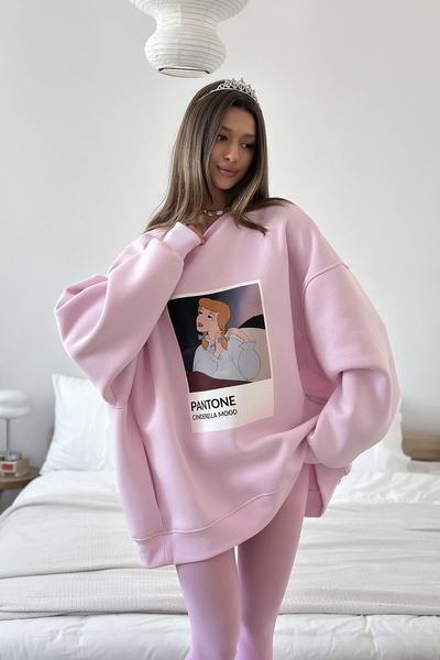 The Champ Clothing Γυναικείο φόρεμα Oversize Pink – 3 Thread Raised, Crew Neck, Pantone – με στάμπα πριγκίπισσας