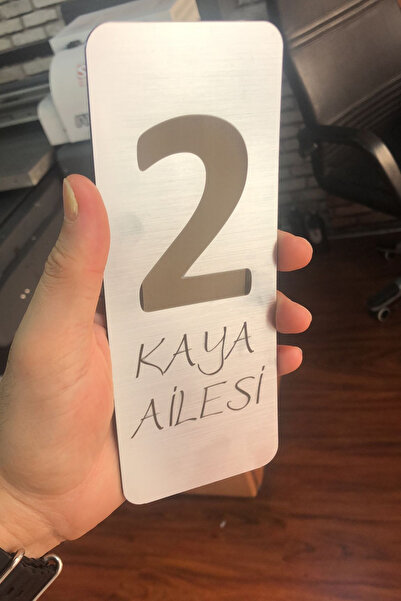 Happynesso Kişiye Özel Lazer Kazımalı Pleksi Kapı Tabelası - Ev & Apartman Girişi için Uygun