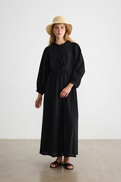 BE BLUE ΦΟΡΕΜΑ ΜΕ ΜΑΥΡΗ ΚΕΝΤΗΜΕΝΗ ΛΕΠΤΟΜΕΡΗ ΥΦΗ