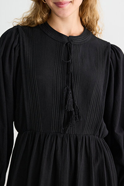 BE BLUE ΦΟΡΕΜΑ ΜΕ ΜΑΥΡΗ ΚΕΝΤΗΜΕΝΗ ΛΕΠΤΟΜΕΡΗ ΥΦΗ