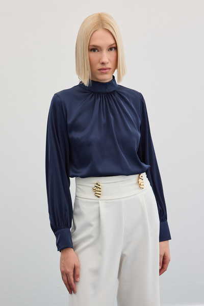 Sateen Yaka Detaylı Saten Bluz - Lacivert