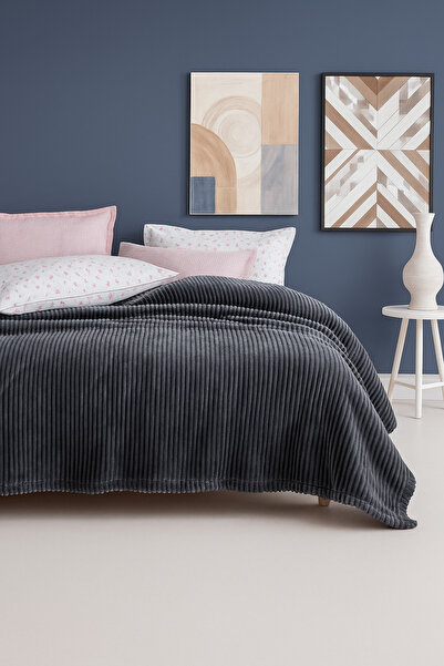 DAMIEN Holly Wellsoft Double Blanket - Champagne King Size (200X230) Dowry Se...