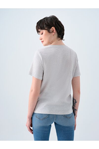 Loft Women's Regular Fit T-Shirt - Sleeves