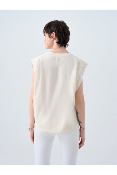 Loft Women's Regular Fit T-Shirt - Sleeves