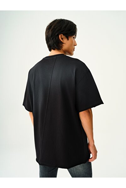 Loft Men's Oversize T-Shirt - Sleeves