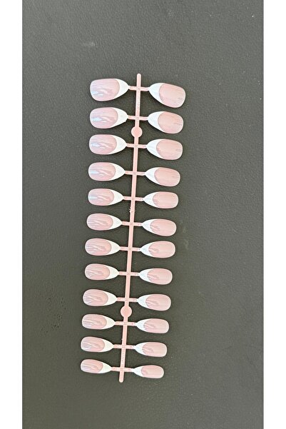 Nail Master 24'Lü Badem Takma Tırnak French