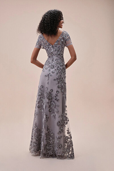 Oleg Cassini Long Gray Lace Embroidered Short Sleeve Evening Dress