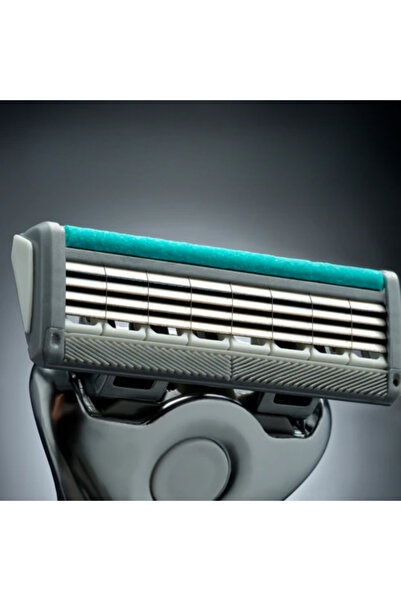 Wilkinson Sword Quattro Titanium Sensitive Razor Blade Cartridge - 4 Pieces