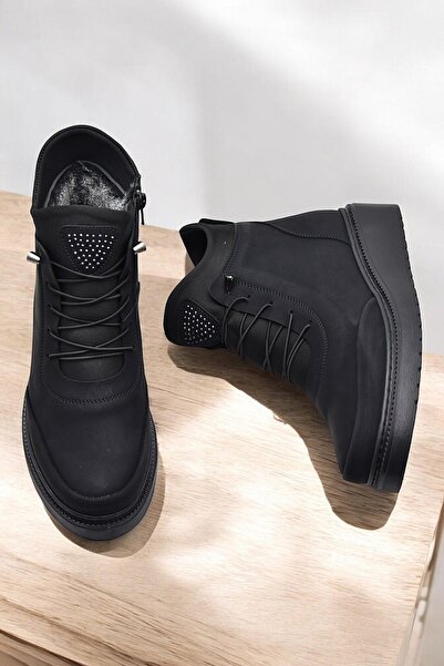 ISPARTALILAR 211 Zümrüt  Ortopedik Taban Lastik Bağcıklı Fermuarlı İçi Kürklü Siyah Kadın Bot Ayakkabı