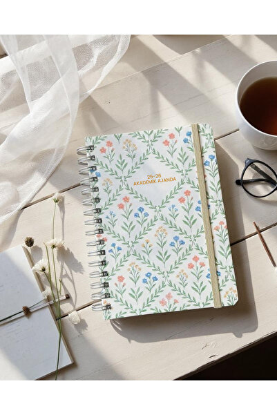 Chi-Chi Papers Academic Agenda 2025-2026 |   A5 Spiral – Sticker – Handmade