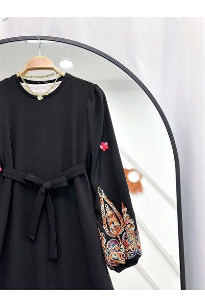 YEDİLALE ΦΟΡΕΜΑ ΜΕ ΜΑΝΙΚΙΑ ΤΟΥΛΙ ΛΟΥΛΟΥΔΙΑ