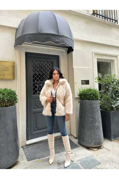 maf collection Women's Cream Zippered and Lined Fur Coat
