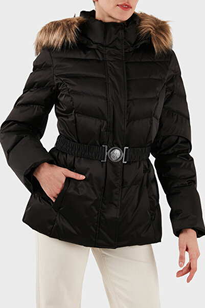 Guess Marina Regular Fit Çıkarılabilir Kapüşonlu Kemerli Mont W5BL31W2802 MONT W5BL31 W2802 JT