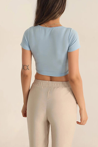 hazelin Bluză crop pentru femei, albastru gheață, cu guler pătrat, cu șnur în față HZL23S-SND120151