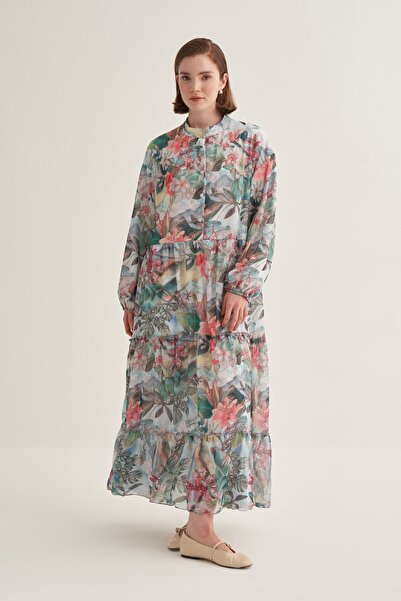 EBU Prive فستان نسائي من الشيفون برباط مزين بنقشة زهور استوائية باللون الأزرق