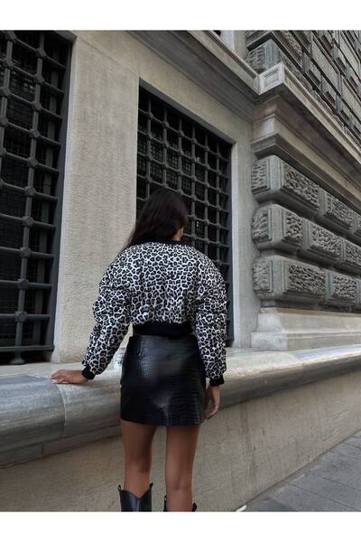 LACASE Franco Leopar Desen Kadın Crop Astarlı Şişme Mont