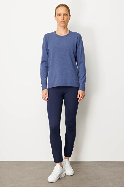 Desen Triko Жіноча блузка з розрізом на шиї та ґудзиками з боків, кольору індиго