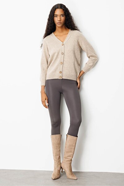 Desen Triko Women's V-Neck Short Wool Cardigan K.Beige