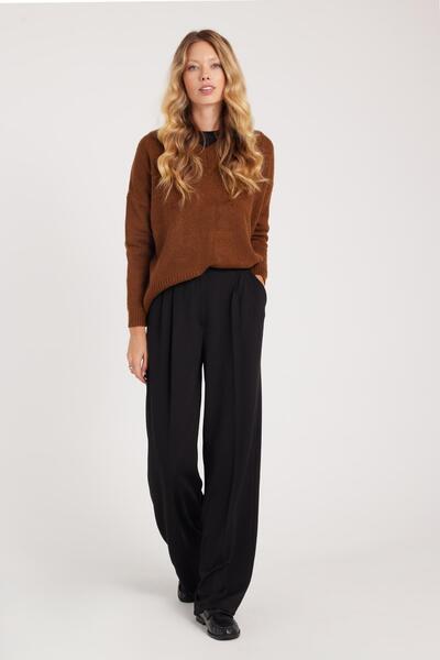 Tudors Kadın Regular Fit Klasik Kesim Yüksel Bel Geniş Paça Siyah Pantolon