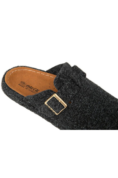Muya Hopea Smoked Buckle Winter Slippers
