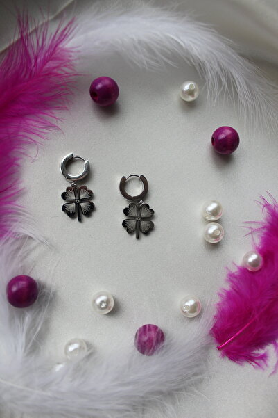 Nefi Jewelry Gümüş renk dört yapraklı yonca Çelik küpe