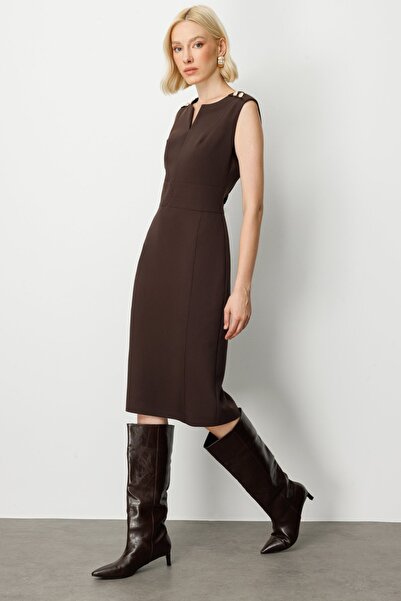 Ekol Ornamental Button Detailed Sleeveless Dress