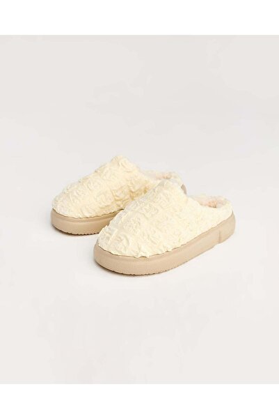 Chirpy Women's Winter Knitted Wool Inside Cream House Slippers