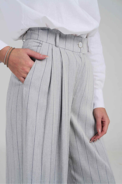 Couture de Marie Wide pants made of gray fabric with vertical stripes – Hilda