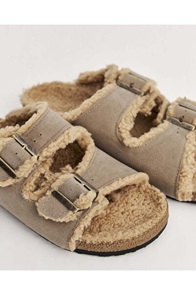 Chirpy Women's Winter Double Buckle Woolen Winter House Slippers