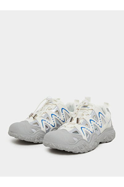 Styli Women Textured Sole Toggle Lace Sneakers